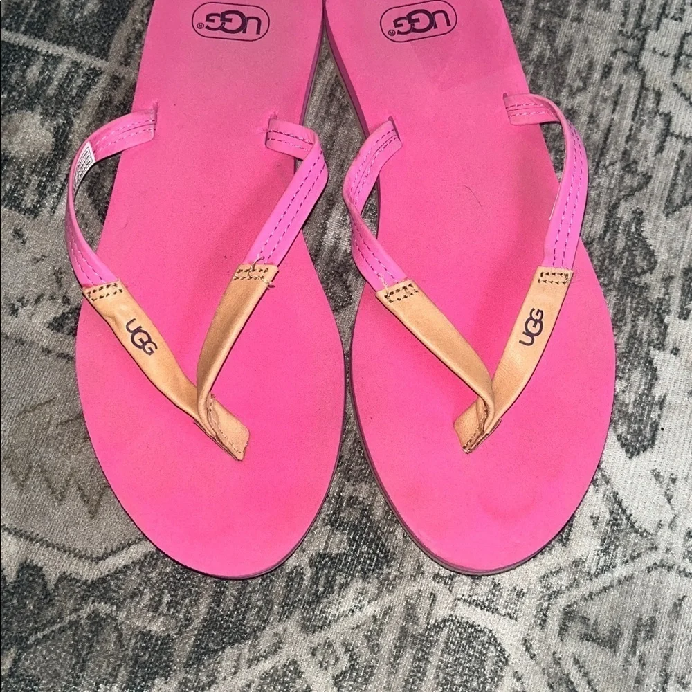UGG Women's Sandals in Pink and tan size 6